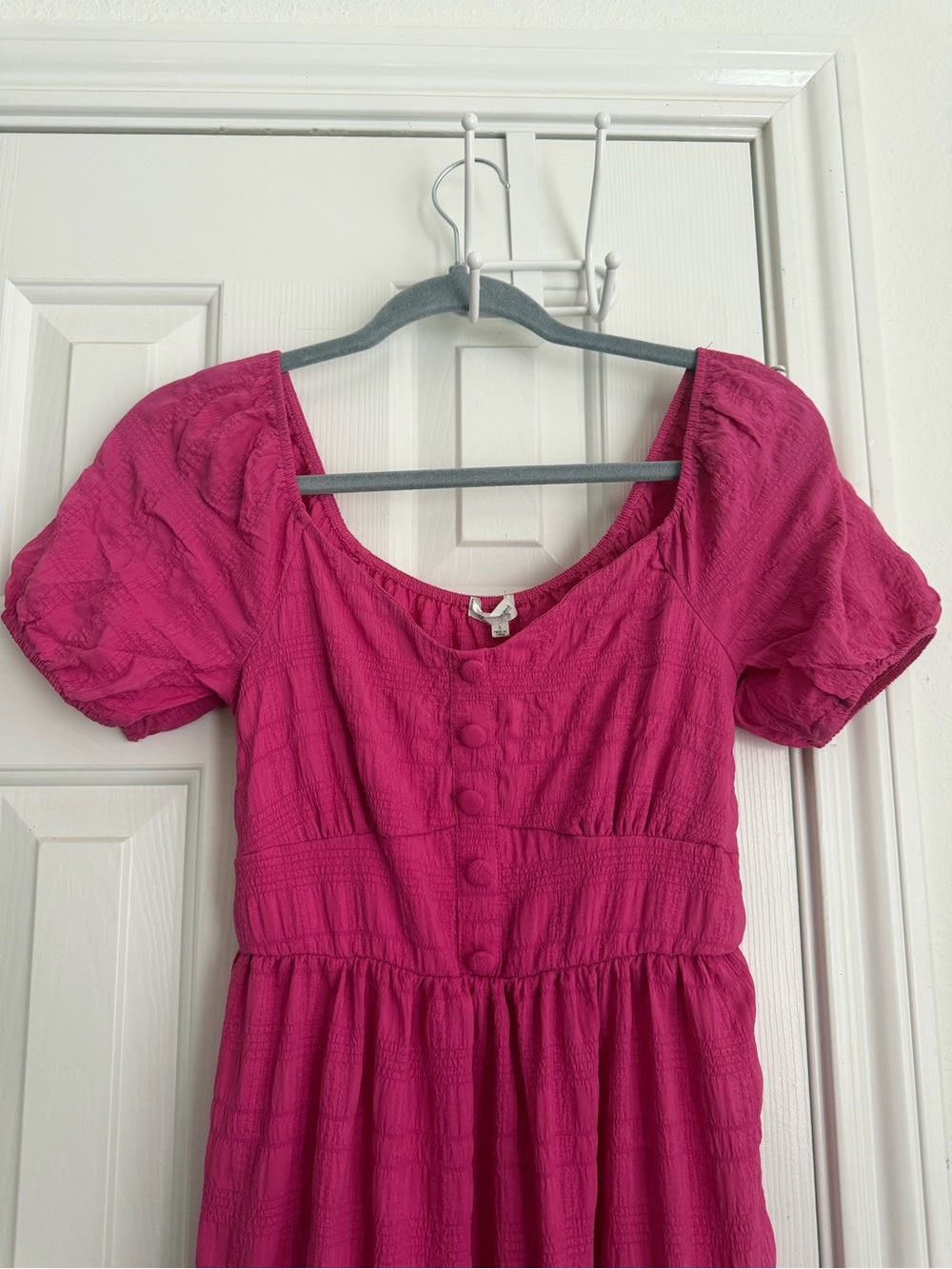 Bright Fuchsia Puff-Sleeve Dress